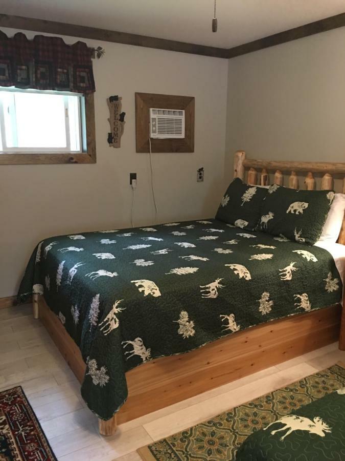 Warrensburg Inn & Suites - 6 Mi To Lake George Bagian luar foto