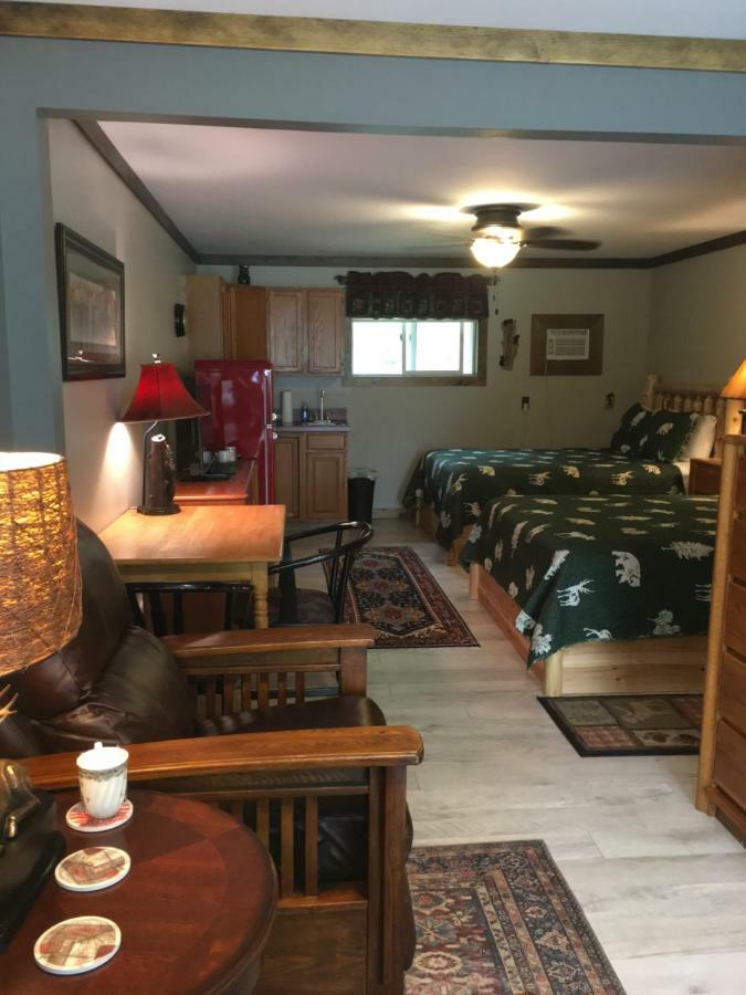 Warrensburg Inn & Suites - 6 Mi To Lake George Bagian luar foto
