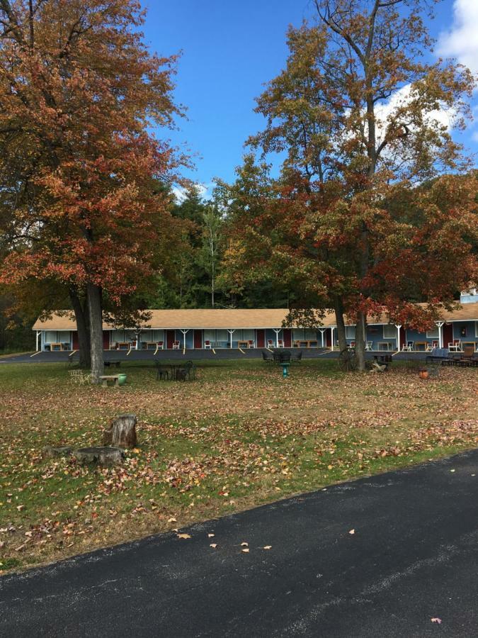 Warrensburg Inn & Suites - 6 Mi To Lake George Bagian luar foto