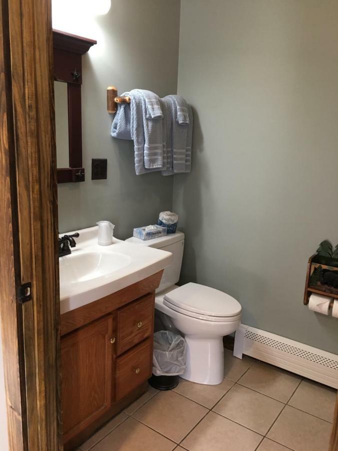 Warrensburg Inn & Suites - 6 Mi To Lake George Bagian luar foto
