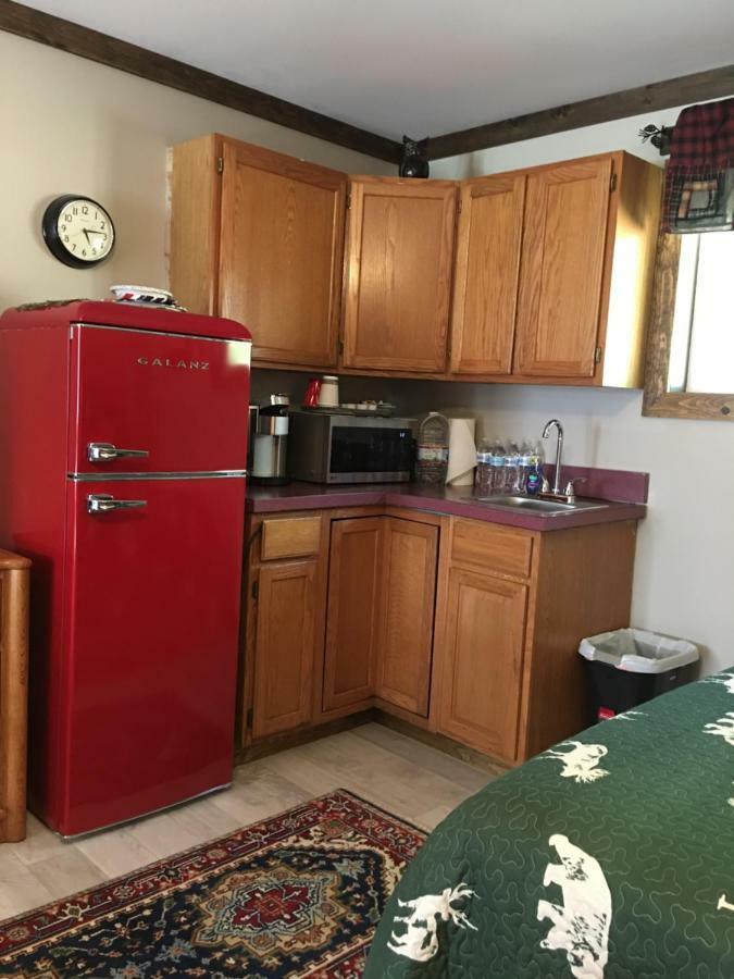 Warrensburg Inn & Suites - 6 Mi To Lake George Bagian luar foto