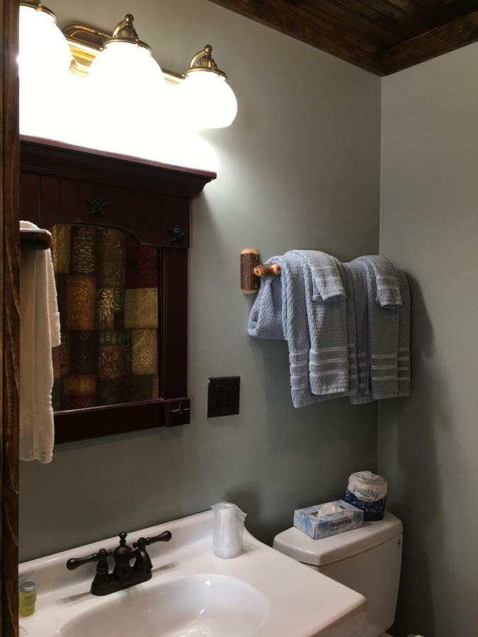 Warrensburg Inn & Suites - 6 Mi To Lake George Bagian luar foto